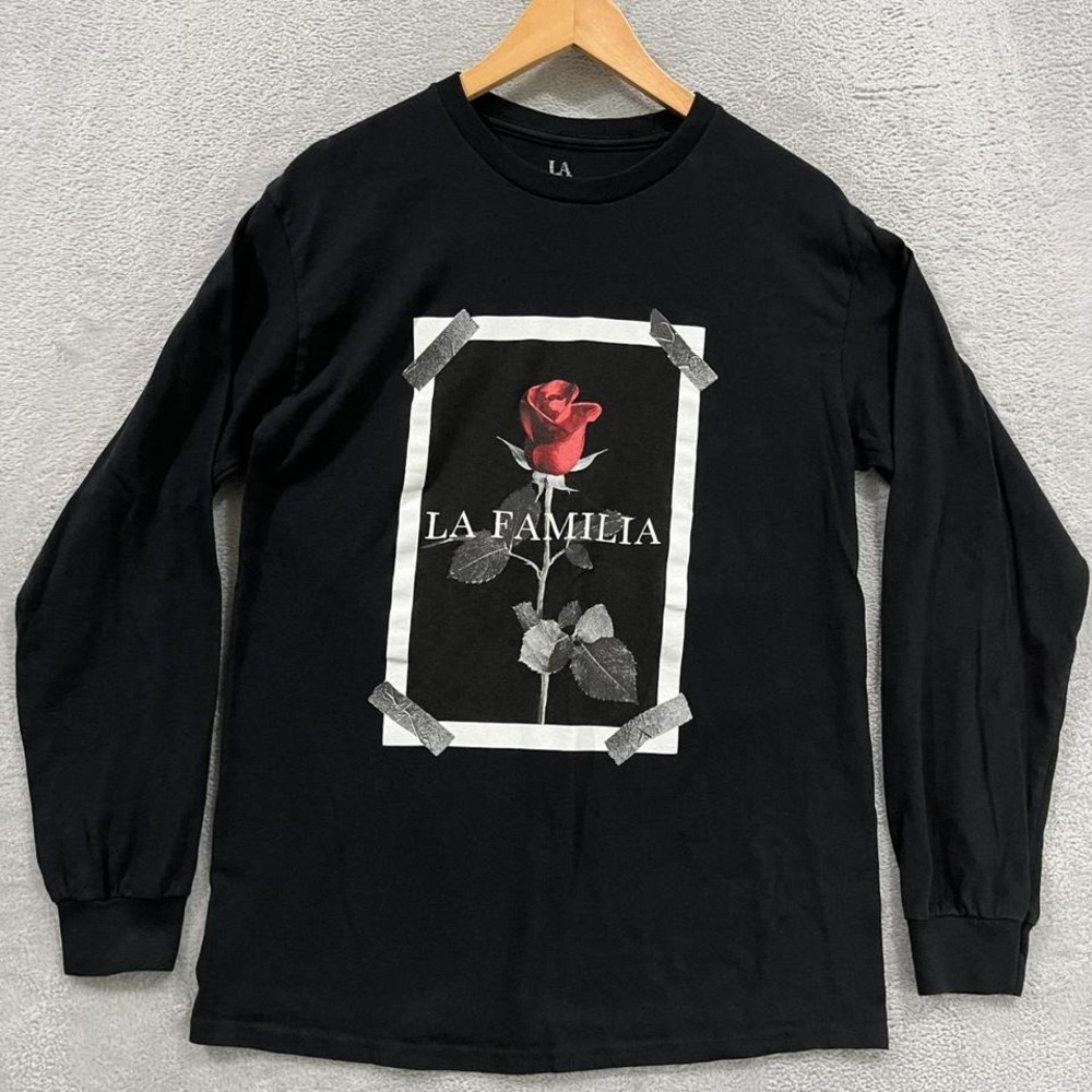 La familia Long‎ Sleeve T-Shirt M Shirt Black Rose Graphic Goth Grunge  Women's